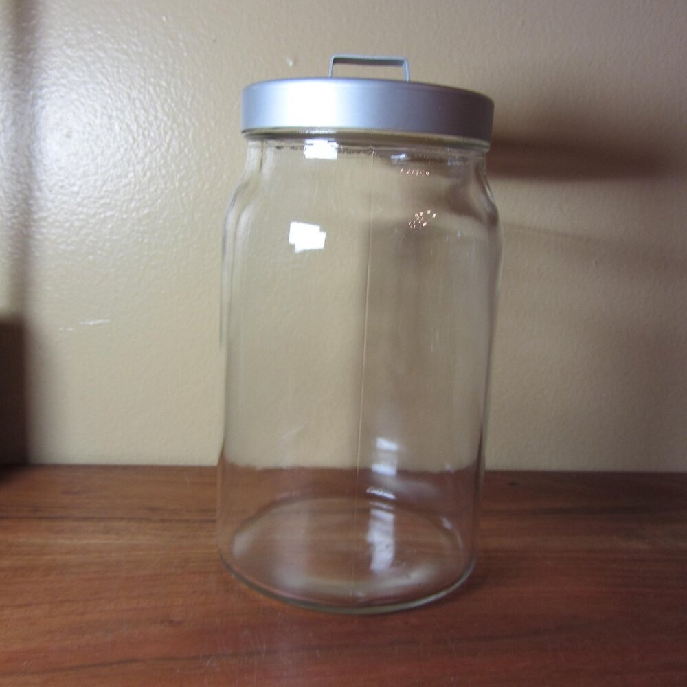 glass storage container ikea with metal lid (H168)